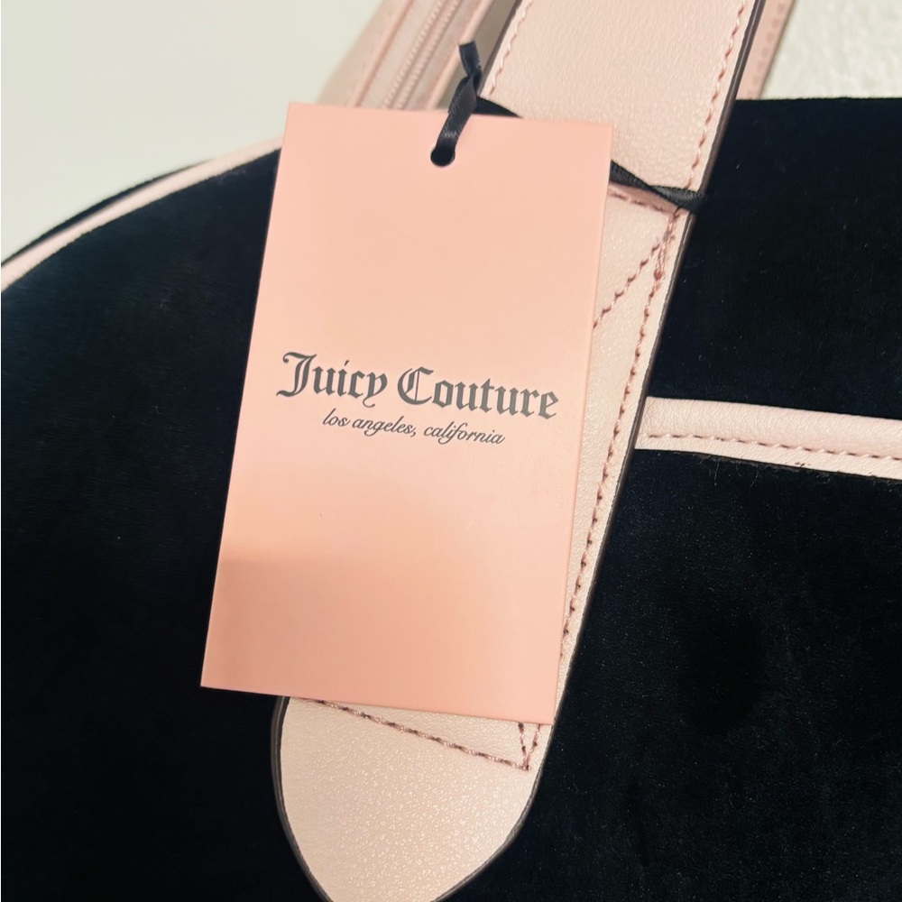 Juicy Couture Black & Pink Velour Queen Of Everything Weekender Duffle Bag NWT - Picture 8 of 13